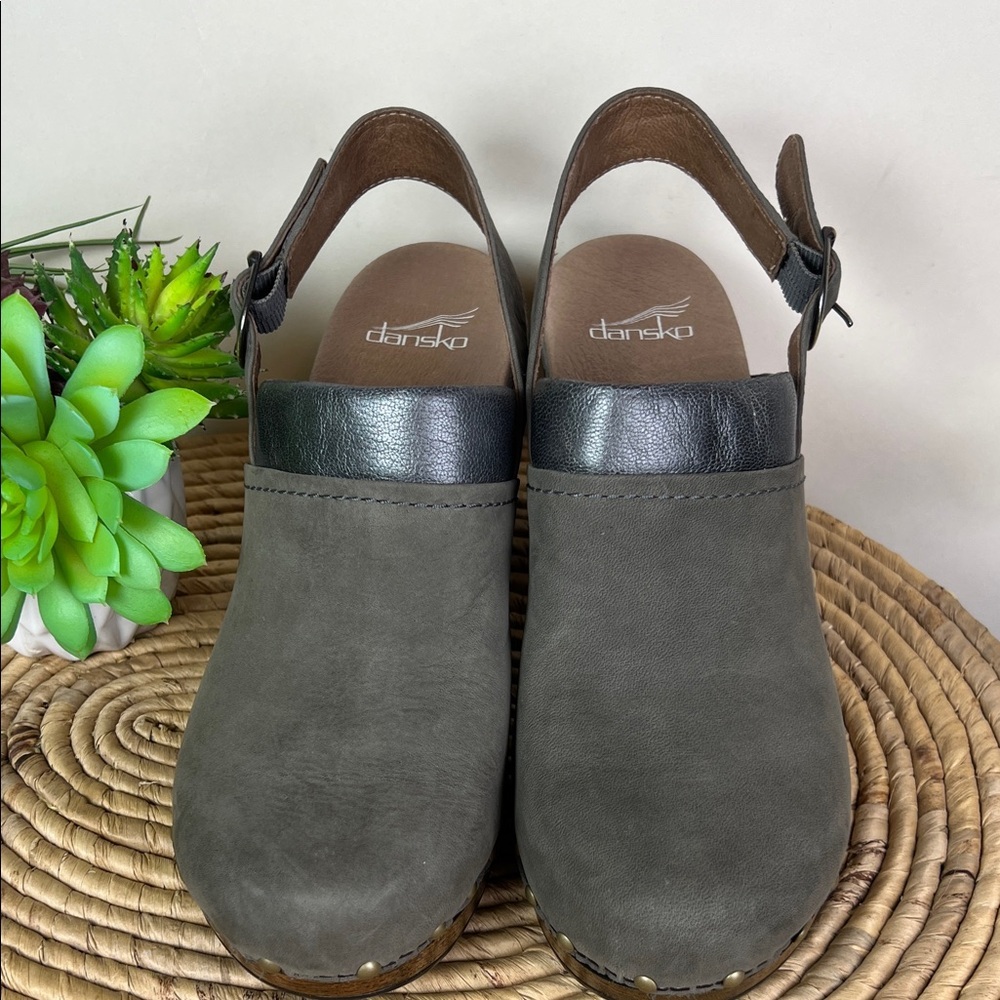Dansko Della Heeled Leather Clog Slingback 40 - Picture 3 of 11
